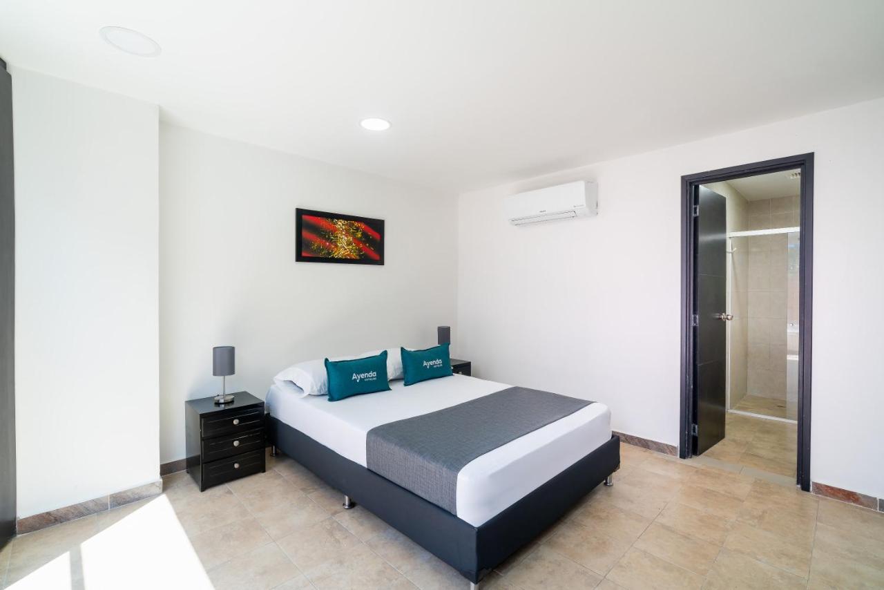 Ayenda Coliving La 78A Hotel Medellin Exterior photo