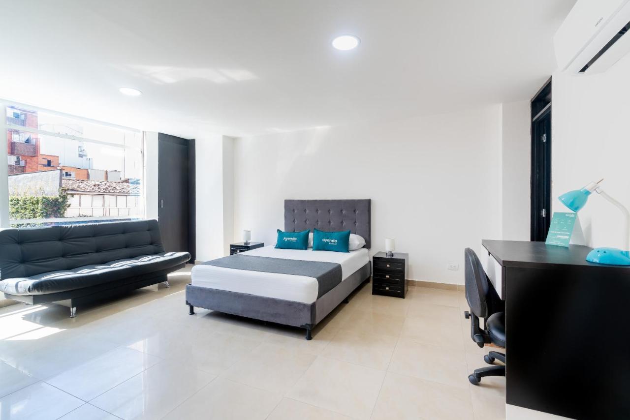 Ayenda Coliving La 78A Hotel Medellin Exterior photo